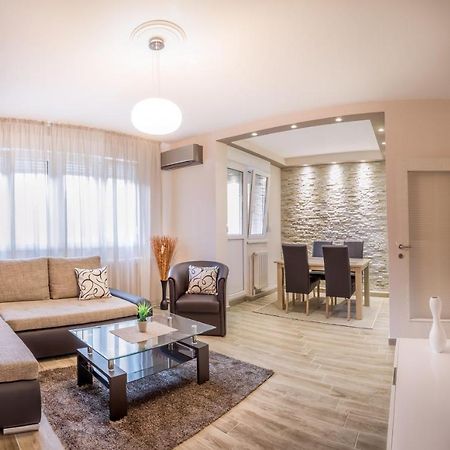 Apartment Dositejeva 13 Belgrád Kültér fotó