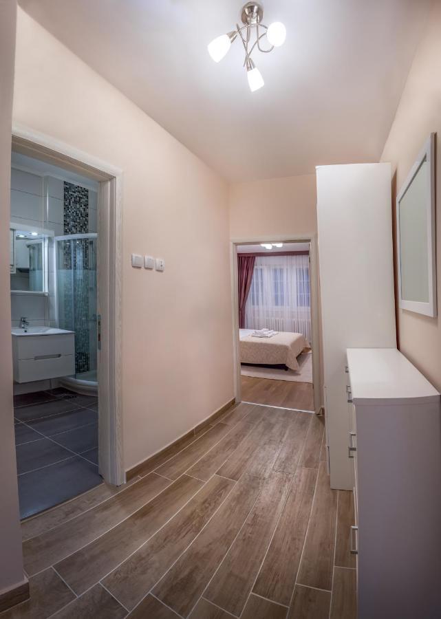 Apartment Dositejeva 13 Belgrád Kültér fotó